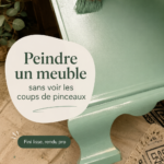 Un meuble peint avec soin sans traces de pinceau visibles