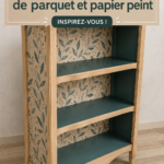 Chutes de parquet et papier peint sur une table de bricolage, prêtes à être réutilisées.