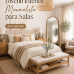 Un salon décoré dans un style minimaliste avec des meubles épurés et des couleurs douces.
