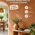 Un mur récemment appliqué avec un enduit en argile de couleur beige, créant une atmosphère chaleureuse dans un salon.