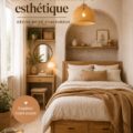 Une petite chambre chaleureuse avec des éléments en bois et une ambiance cosy.